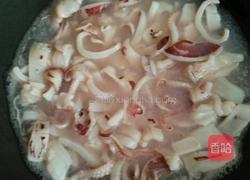 双椒炒墨鱼的做法图解4