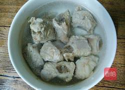 白萝卜薏仁排骨汤的做法图解4
