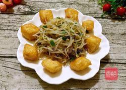 绿豆芽炒炸豆腐的做法图解7