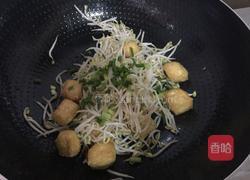 绿豆芽炒炸豆腐的做法图解5