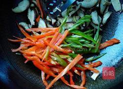 彩椒烩鲜菌的做法图解6