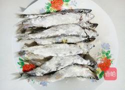 炸鱼的做法图解2