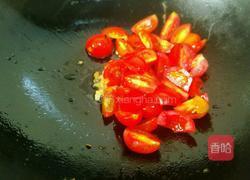 圣女果炒鸡蛋的做法图解8