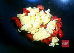 圣女果炒鸡蛋的做法图解9