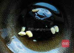 卷心菜炒腊肠的做法图解5