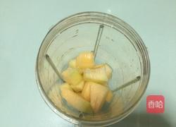 哈密瓜奶昔的做法图解3