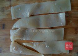 凉拌猪皮的做法图解2