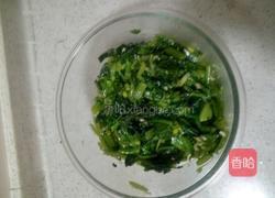 蒜香菠菜梗的做法图解4