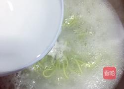 牛肉烤肠蔬菜面的做法图解6