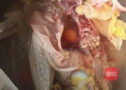 当归人参老母鸡汤的做法图解1