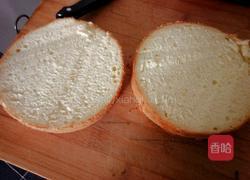 小黄人奶油蛋糕的做法图解4