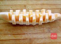 哈密瓜果盘的做法图解5