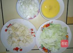 卷心菜炒馒头的做法图解2