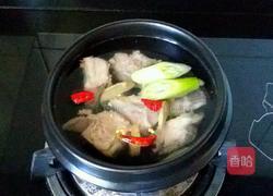 白萝卜排骨汤的做法图解6