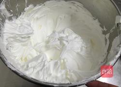 圣女果聚宝盆蛋糕的做法图解1