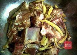 姜香排骨的做法图解4