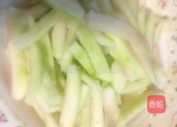 清炒西瓜皮的做法图解2