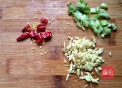 清炒卷心菜的做法图解3