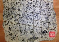 芝麻海苔苏打饼干的做法图解7