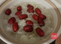 雪梨银耳薏米羹的做法图解6