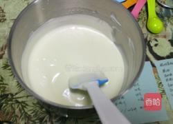 酸奶慕斯蛋糕的做法图解9