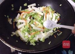 卷心菜炒年糕的做法图解7