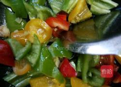 彩椒炒虾仁的做法图解4