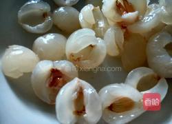 荔枝奶昔的做法图解3