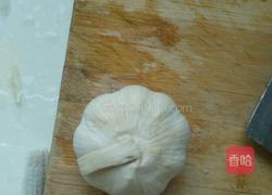 蒜泥河虾的做法图解1