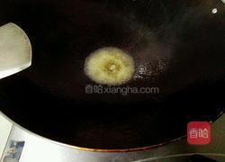 鸡汁蒜香炒丝瓜的做法图解3