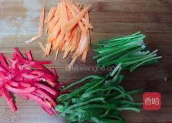 凉拌豆芽菜的做法图解2