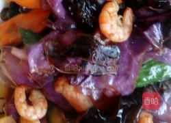 虾仁炒紫甘蓝的做法图解9