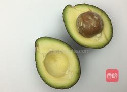 凉拌牛油果的做法图解1