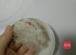 枸杞冰糖燕窝的做法图解2