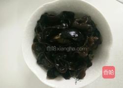 黄瓜炒木耳的做法图解1