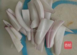 黄瓜炒木耳的做法图解3