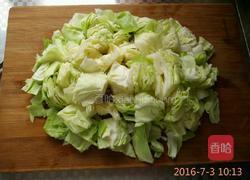 炝拌卷心菜的做法图解1