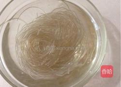 卷心菜炒粉丝的做法图解1