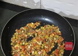 彩椒咸肉香菇炒饭的做法图解4