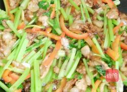 彩椒芹菜炒肉的做法图解4