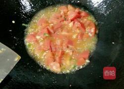 西红柿黄鱼汤的做法图解3