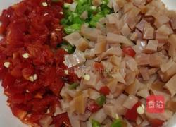 彩椒火腿斩蛋的做法图解2