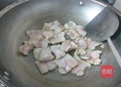 咸肉干锅卷心菜的做法图解5