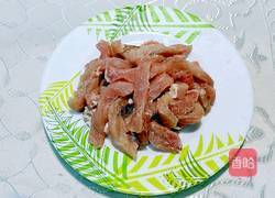 卷心菜泡菜炒年糕的做法图解2