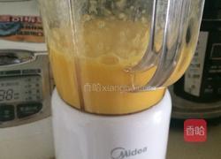 ,鲜橙汁蓝莓马芬蛋糕。的做法图解2