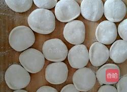 卷心菜胡萝卜猪肉水饺的做法图解8