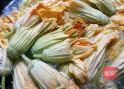 肉酿南瓜花的做法图解4