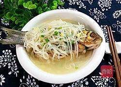 萝卜丝鲫鱼汤的做法图解8