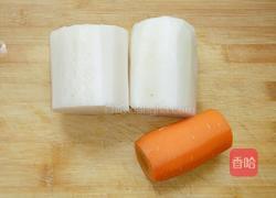 酸辣萝卜丝的做法图解1