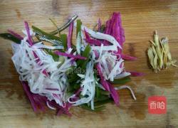 粉丝白萝卜海带汤的做法图解2